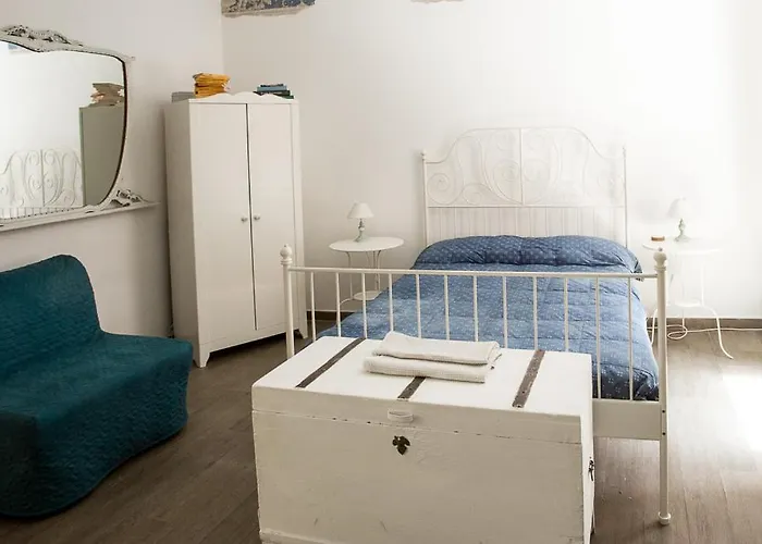 Familybo San Vitale شقة